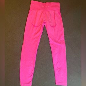 NVGTN Fuchsia Contour Seamless Leggings